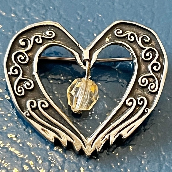 Hallmark Dangle Brooch Pin Silver Scroll Heart Shaped HMK CDS Vintage Mother - Picture 1 of 6
